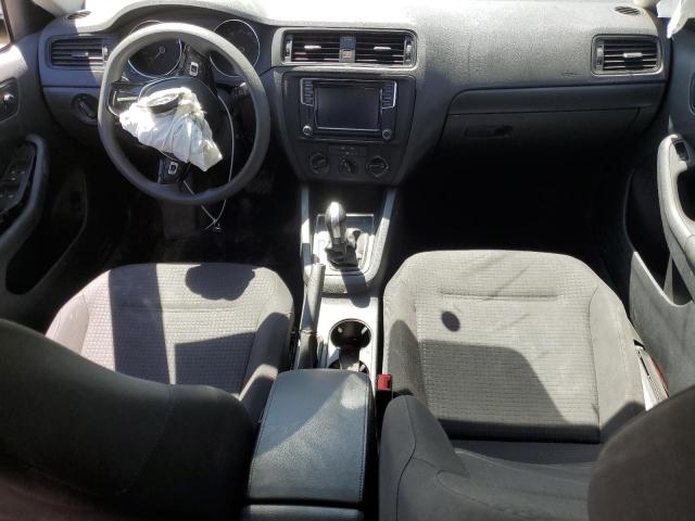 Volkswagen Jetta S Image 9