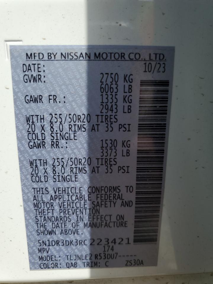 Nissan Pathfinder Platinum Image 3