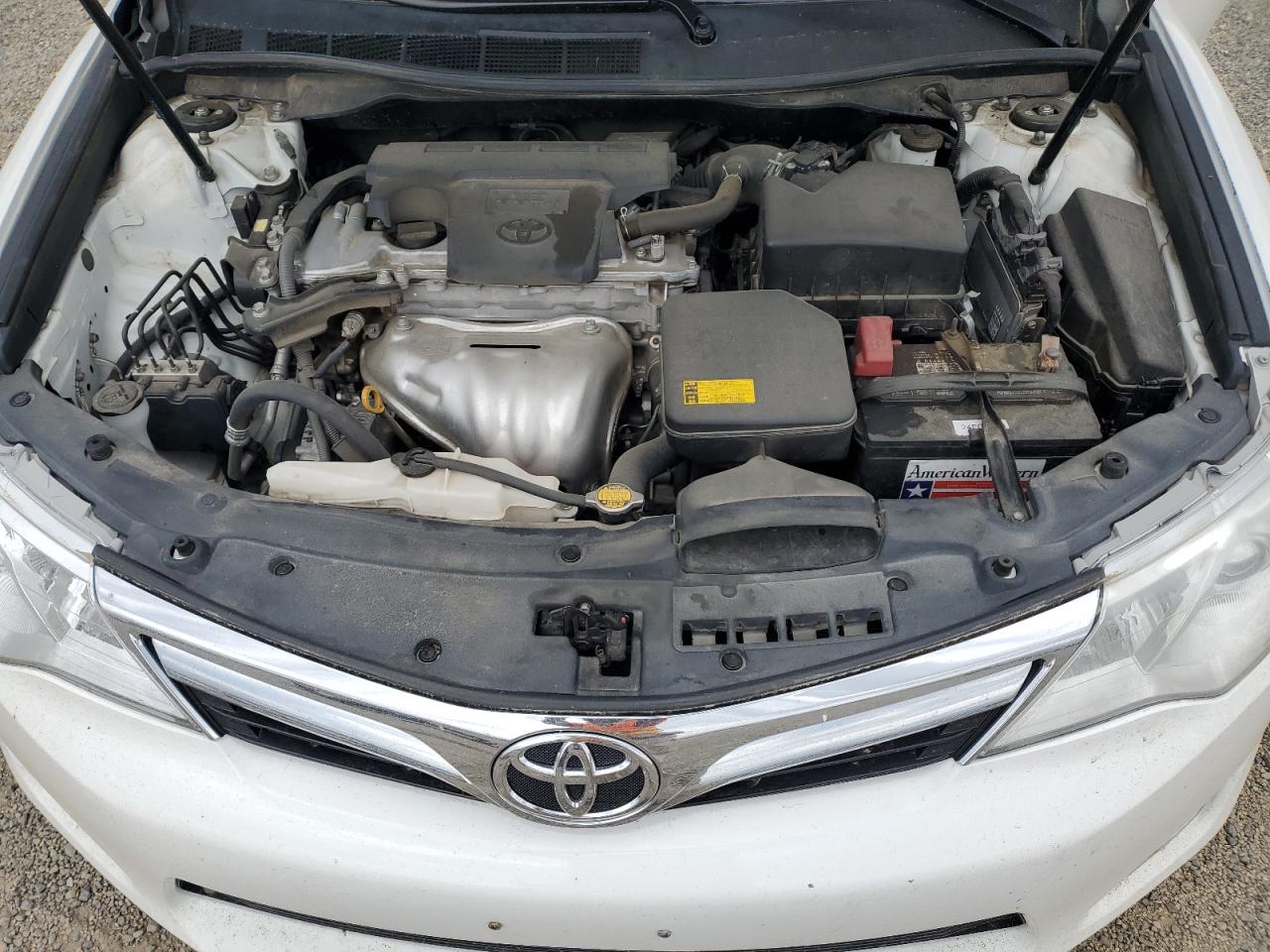 Toyota Camry L Image 6