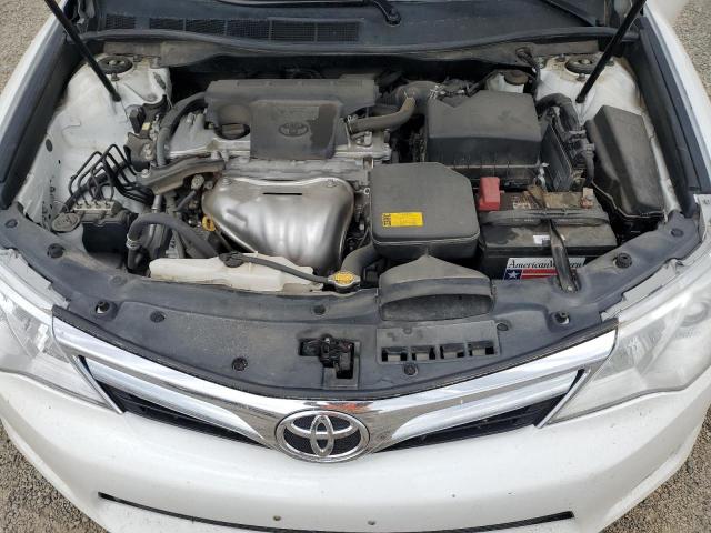 Toyota Camry L Image 6