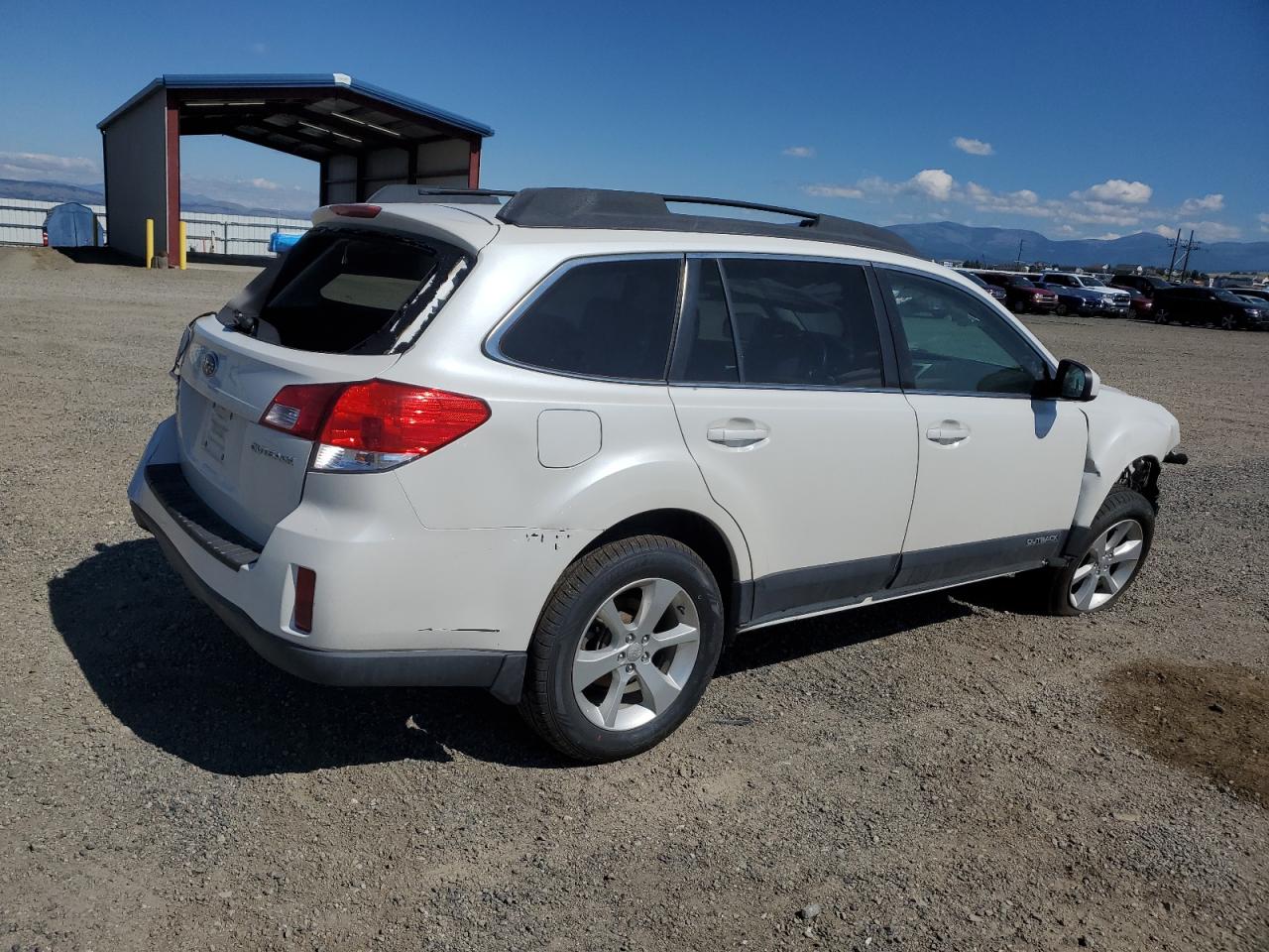 Subaru Outback 2.5i Premium Image 12