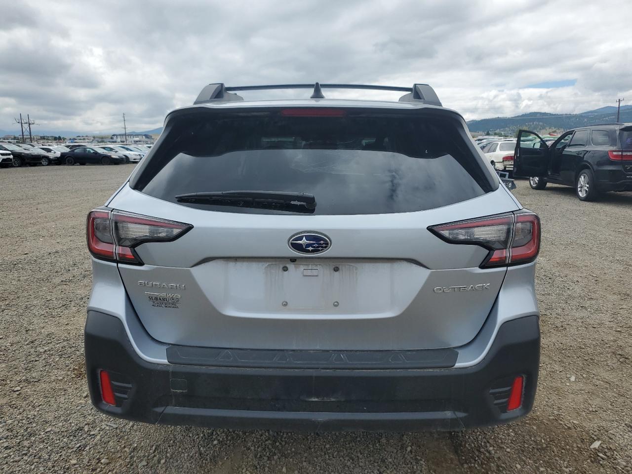 Subaru Outback Premium Image 12