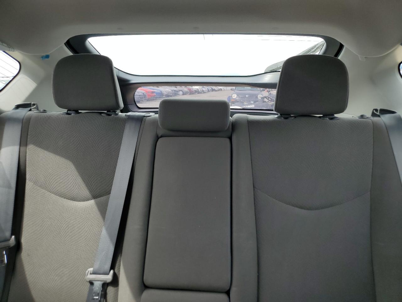 Toyota Prius Image 13