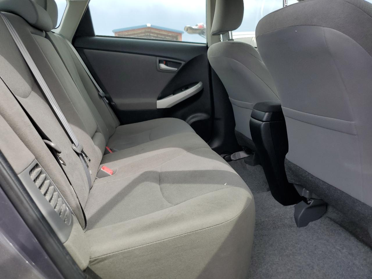 Toyota Prius Image 11