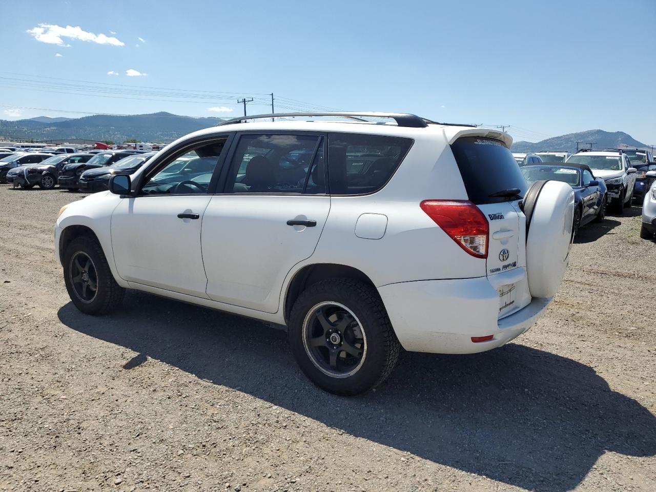 Toyota RAV4 Image 3