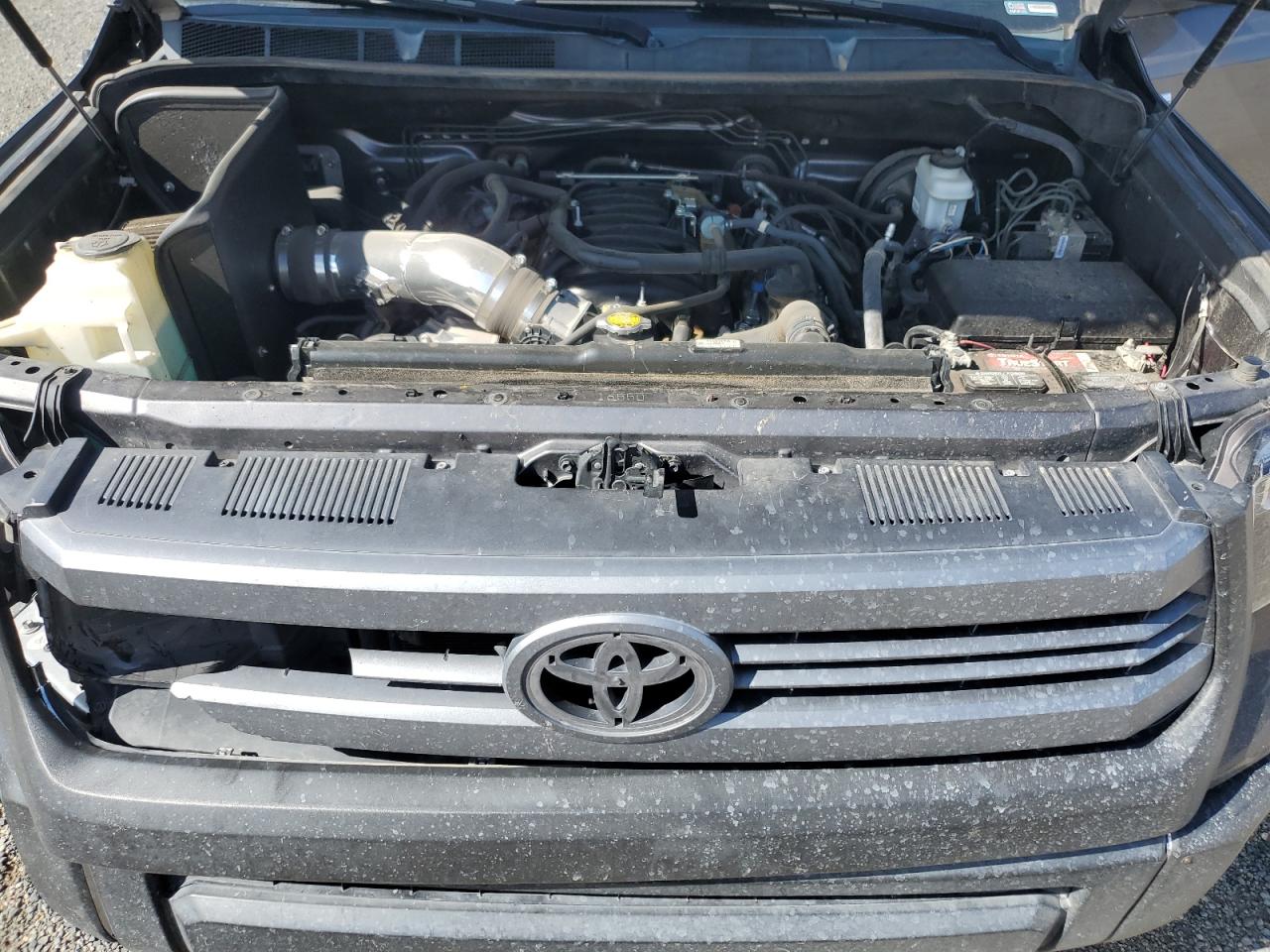 Toyota Tundra Crewmax Sr5 Image 9