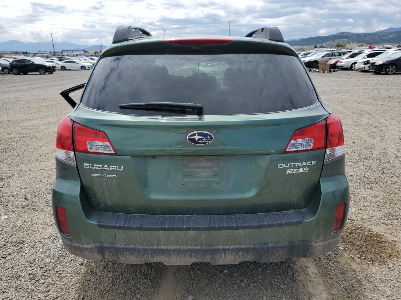Subaru Outback 2.5i Premium Image 3