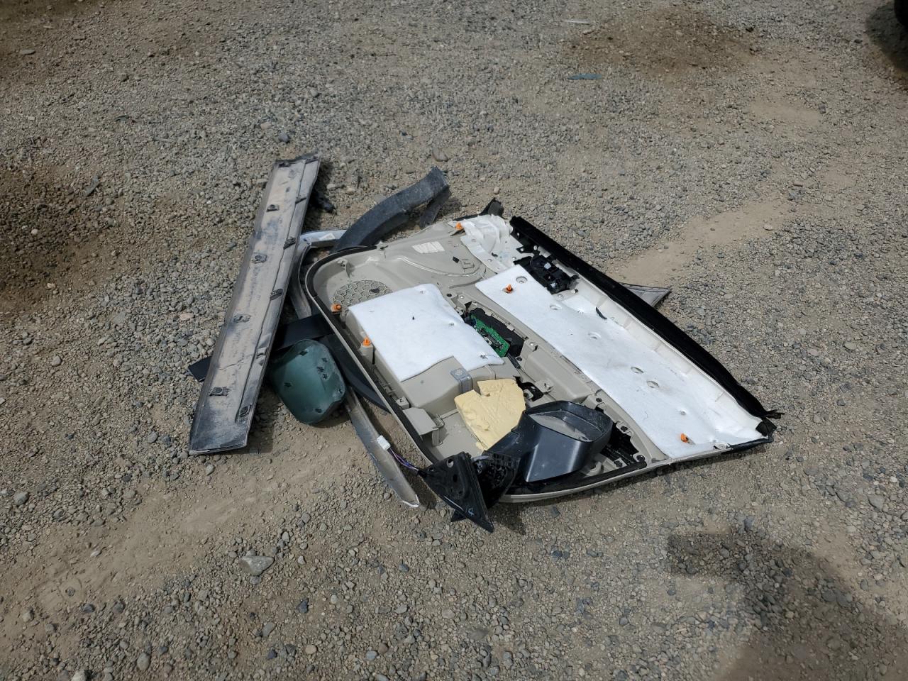 Subaru Outback 2.5i Premium Image 13