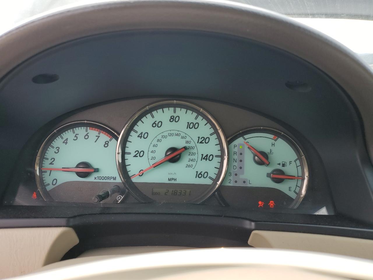 Toyota Camry Se Image 9