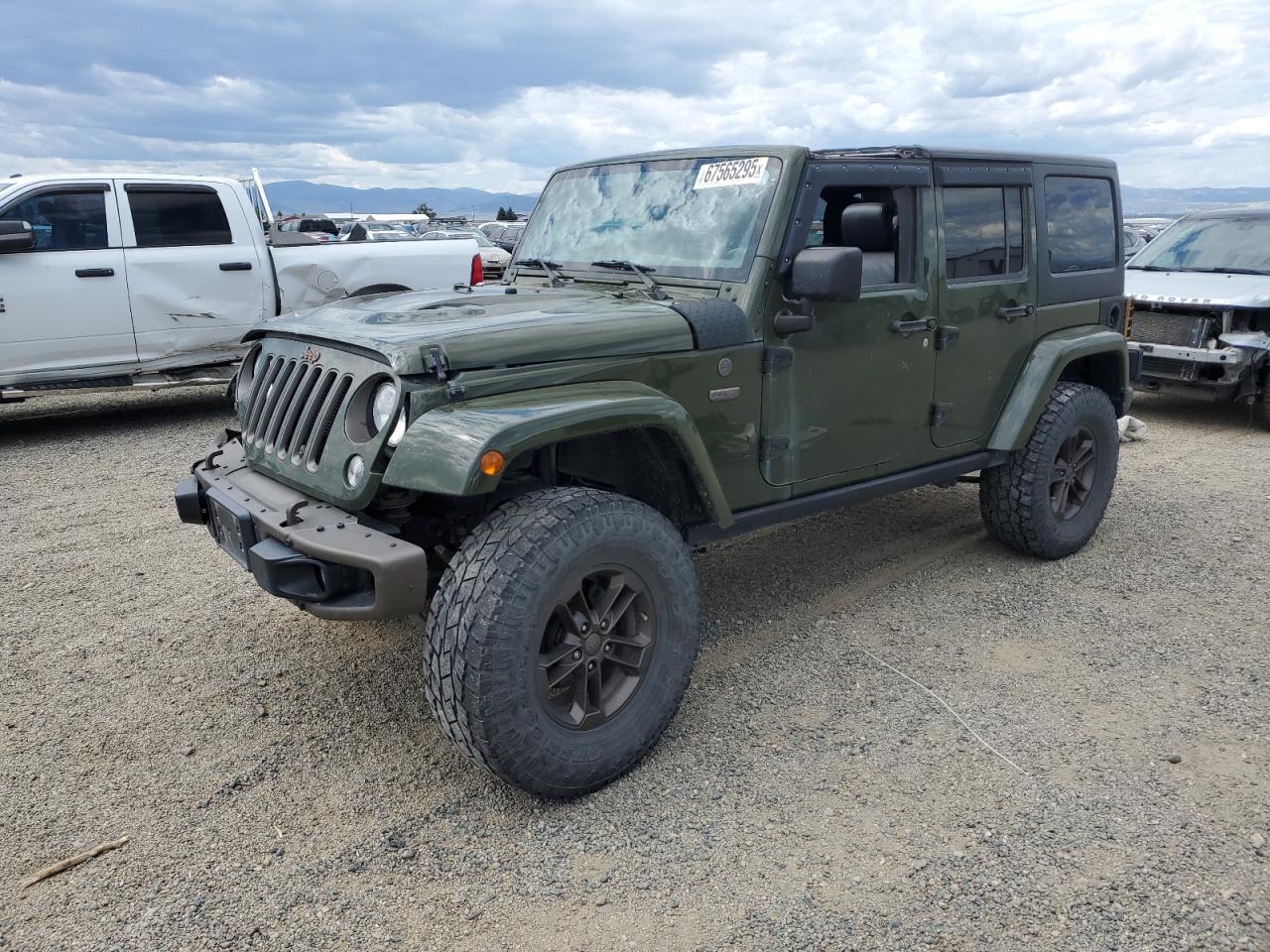 Jeep Wrangler Sahara Image 1