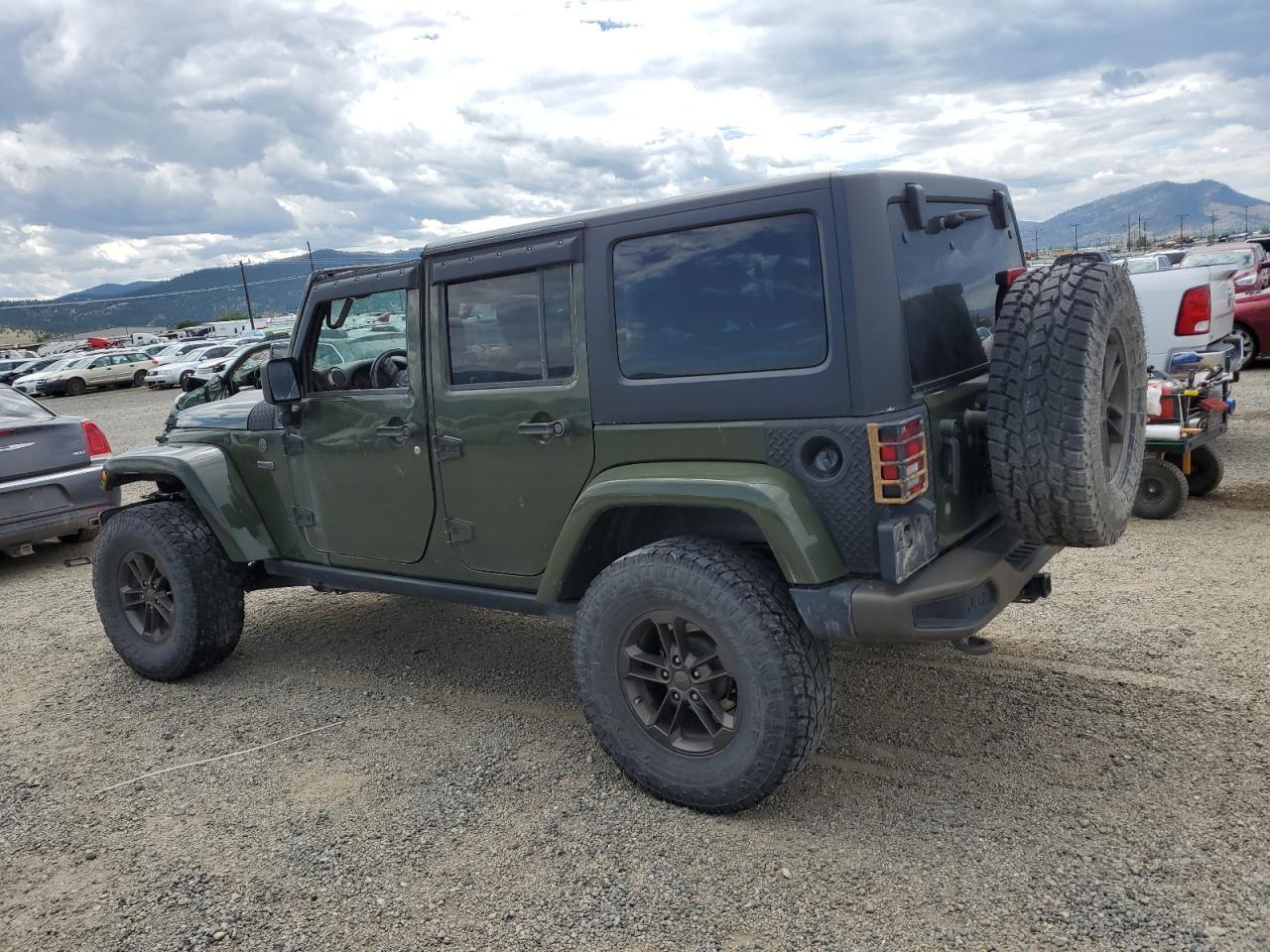 Jeep Wrangler Sahara Image 2