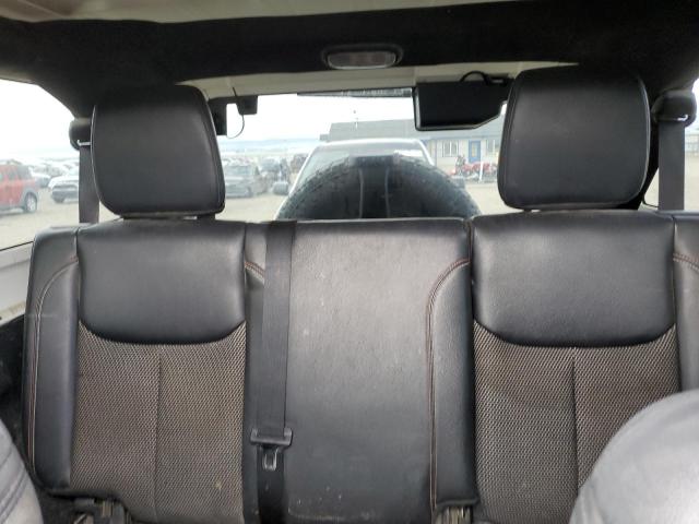 Jeep Wrangler Sahara Image 7