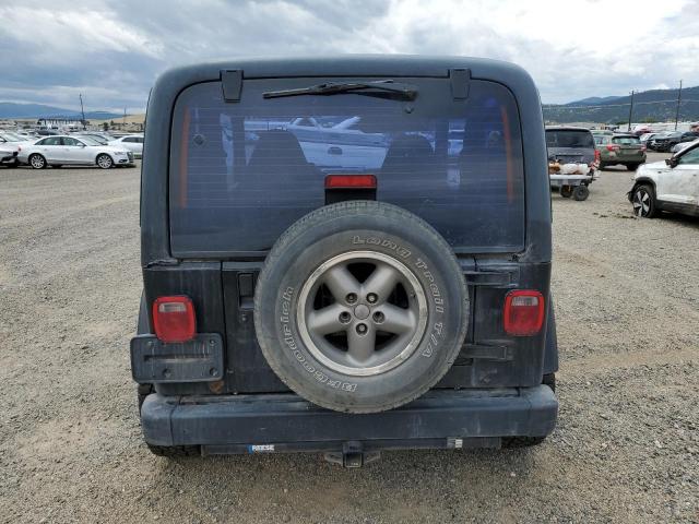 Jeep Wrangler Sahara Image 8