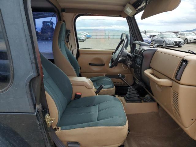 Jeep Wrangler Sahara Image 2