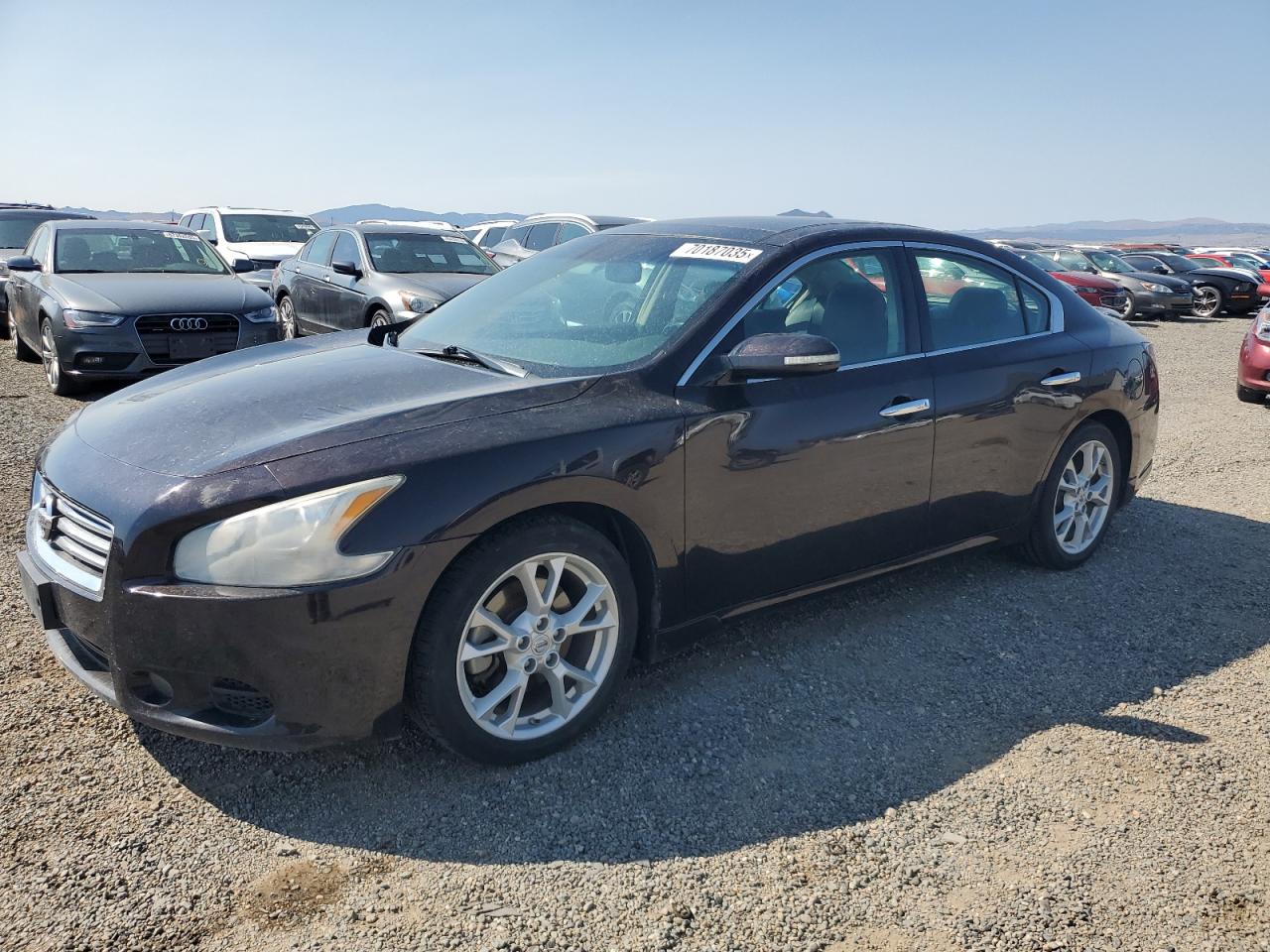 Nissan Maxima S Image 1