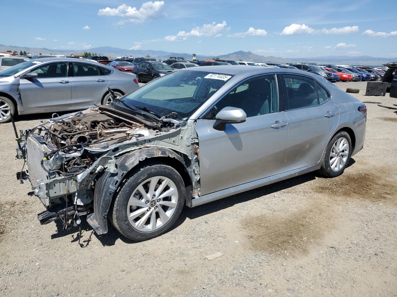 Toyota Camry Le Image 1