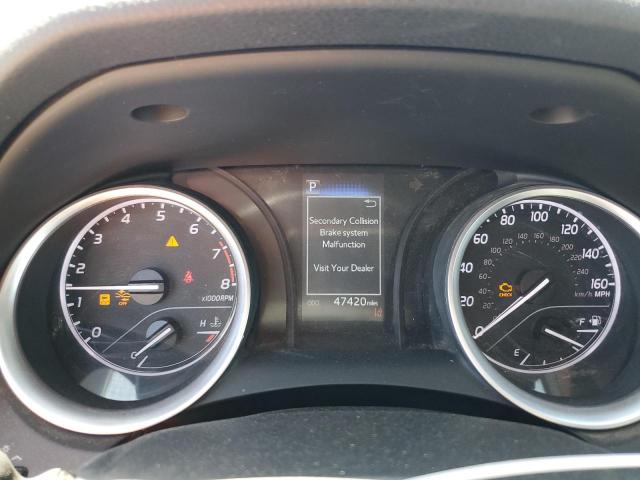 Toyota Camry Le Image 9