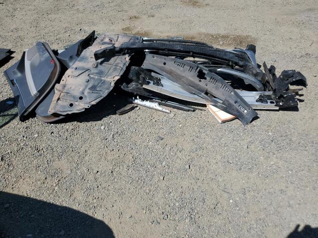 Toyota Camry Le Image 5