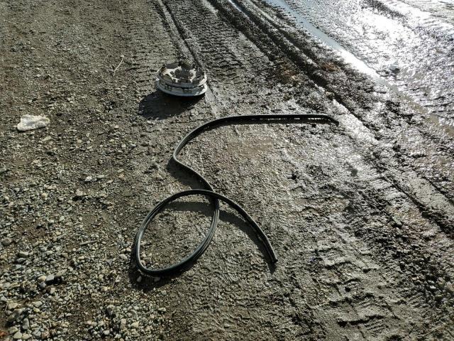 Ford Econoline E250 Van Image 11