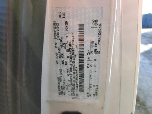 Ford Econoline E250 Van Image 13