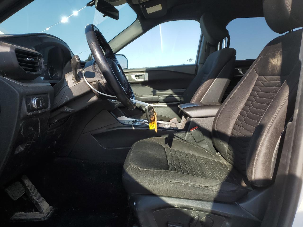 Ford Explorer Xlt Image 13