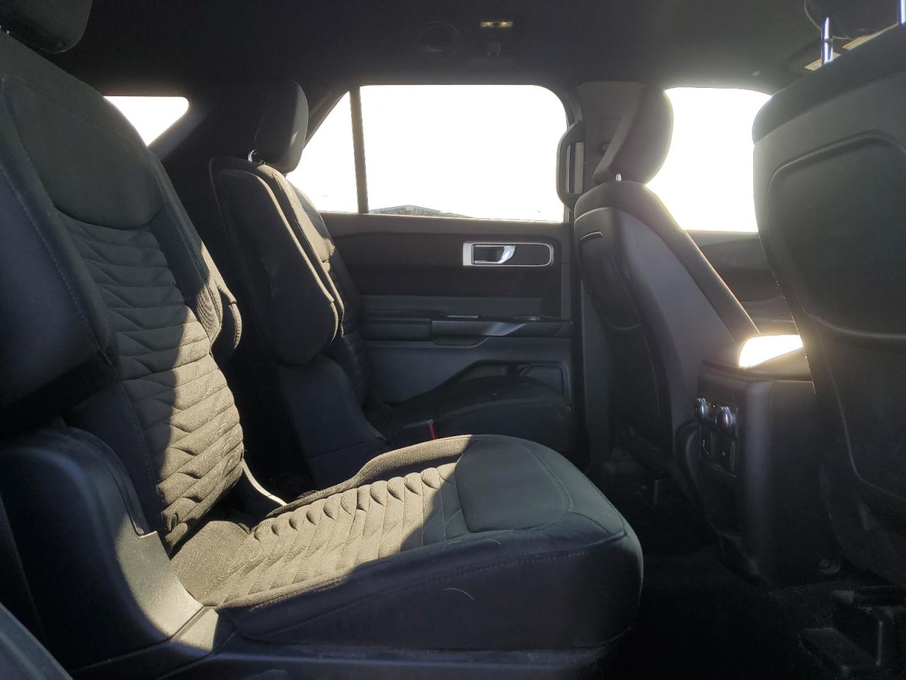 Ford Explorer Xlt Image 3