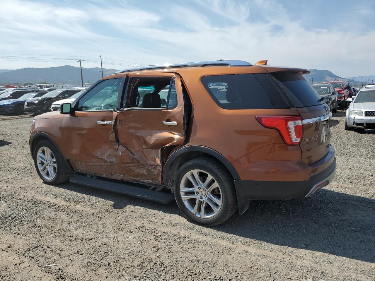 Ford Explorer Limited Image 2