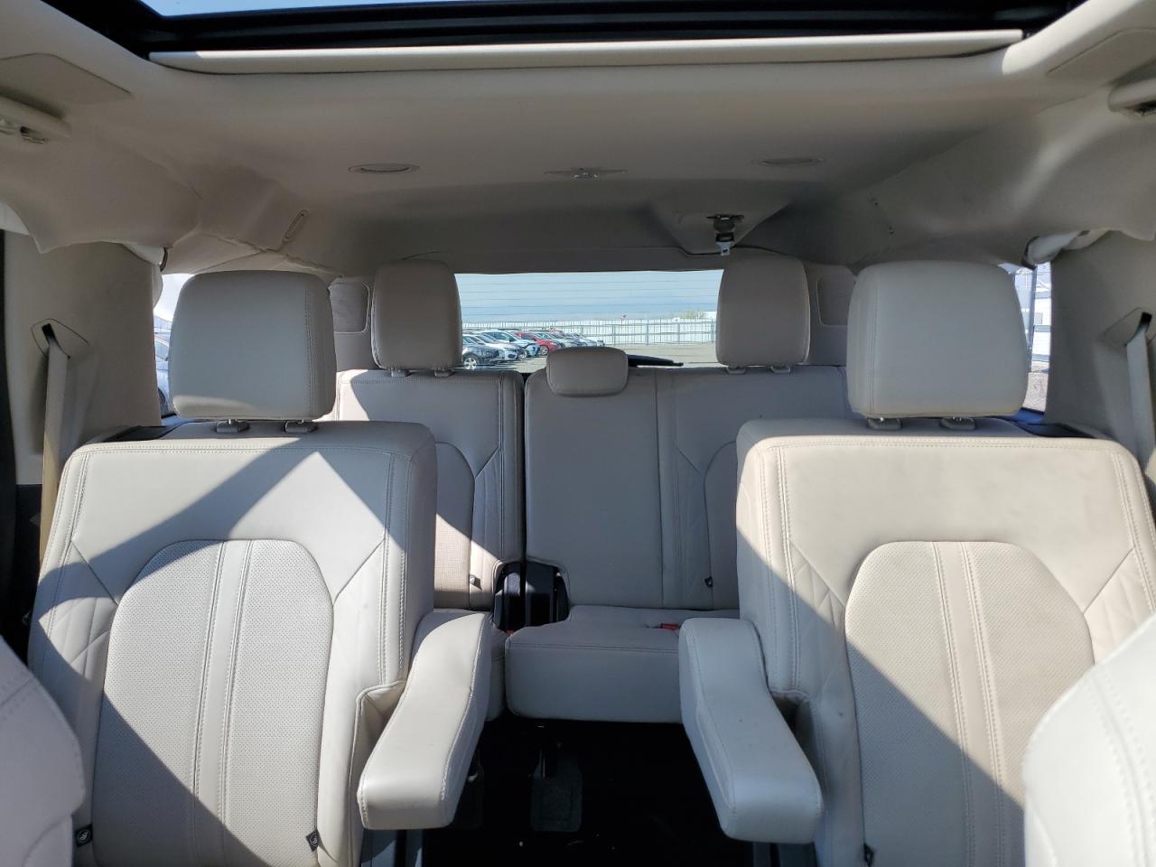 Ford Expedition Max Platinum Image 9