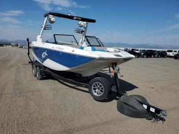  Salvage Tige Skiboat