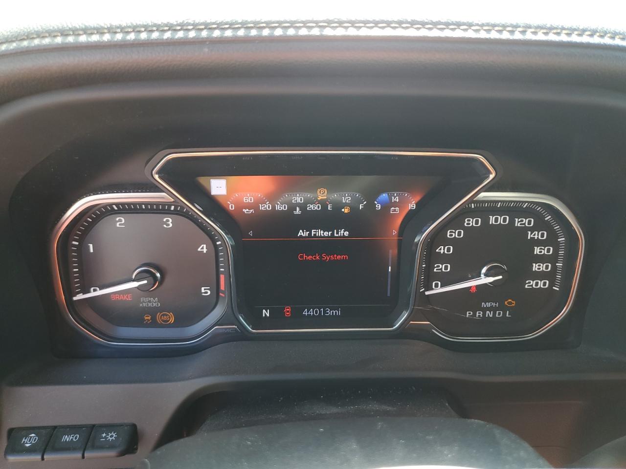 GMC Sierra K3500 Denali Image 7