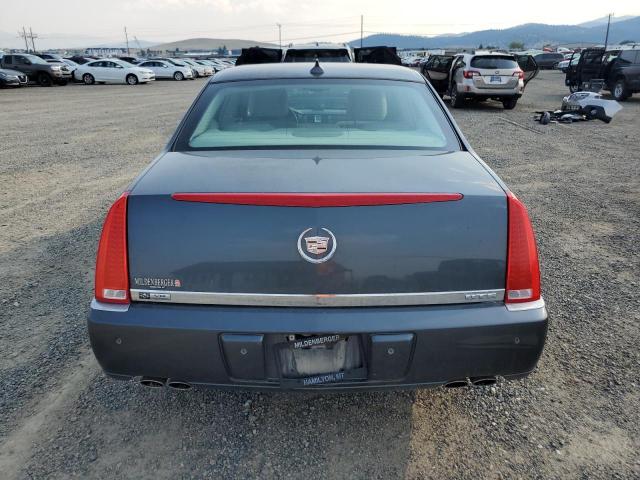 Cadillac DTS Image 9