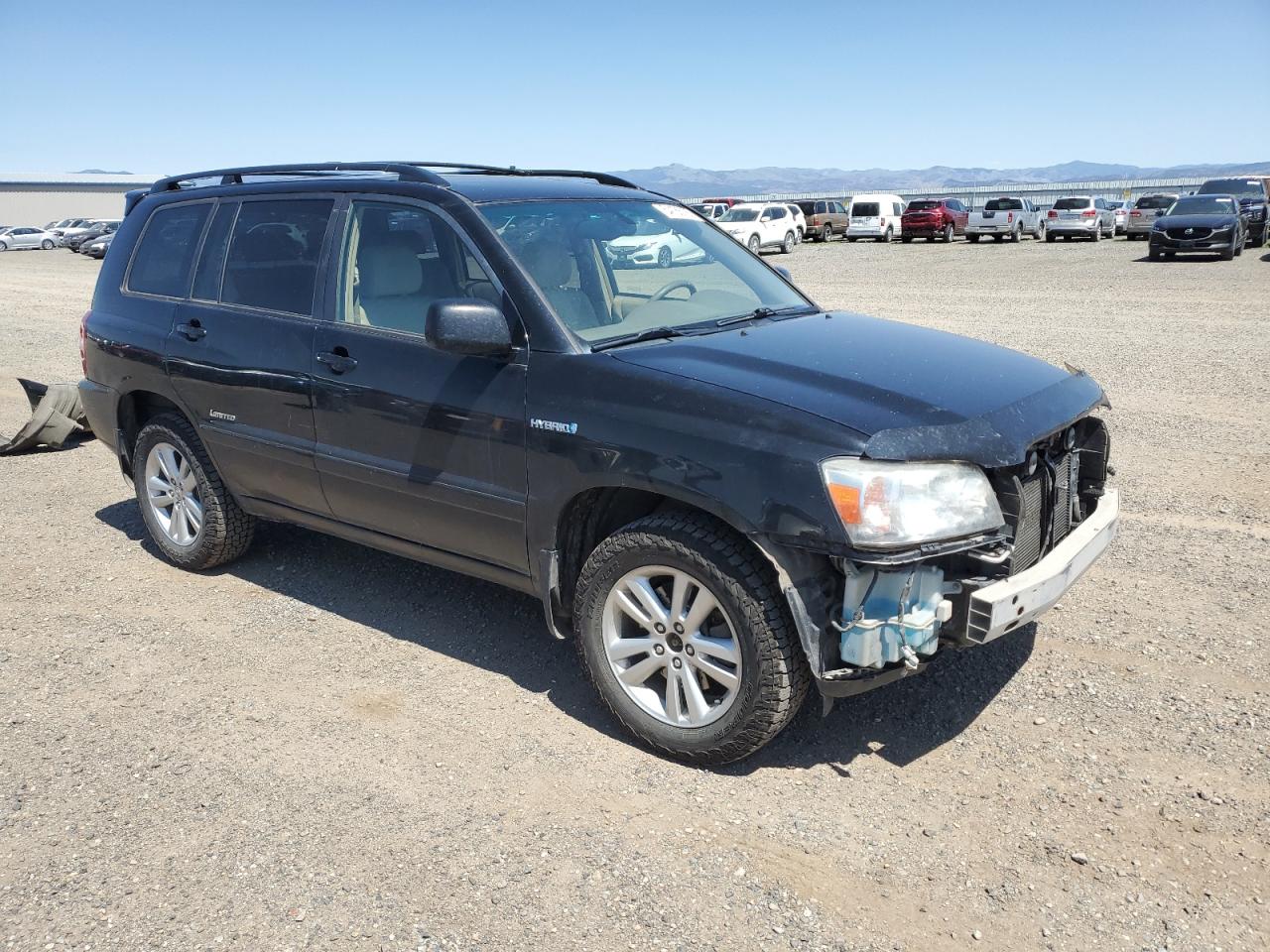 Toyota Highlander Hybrid Image 3