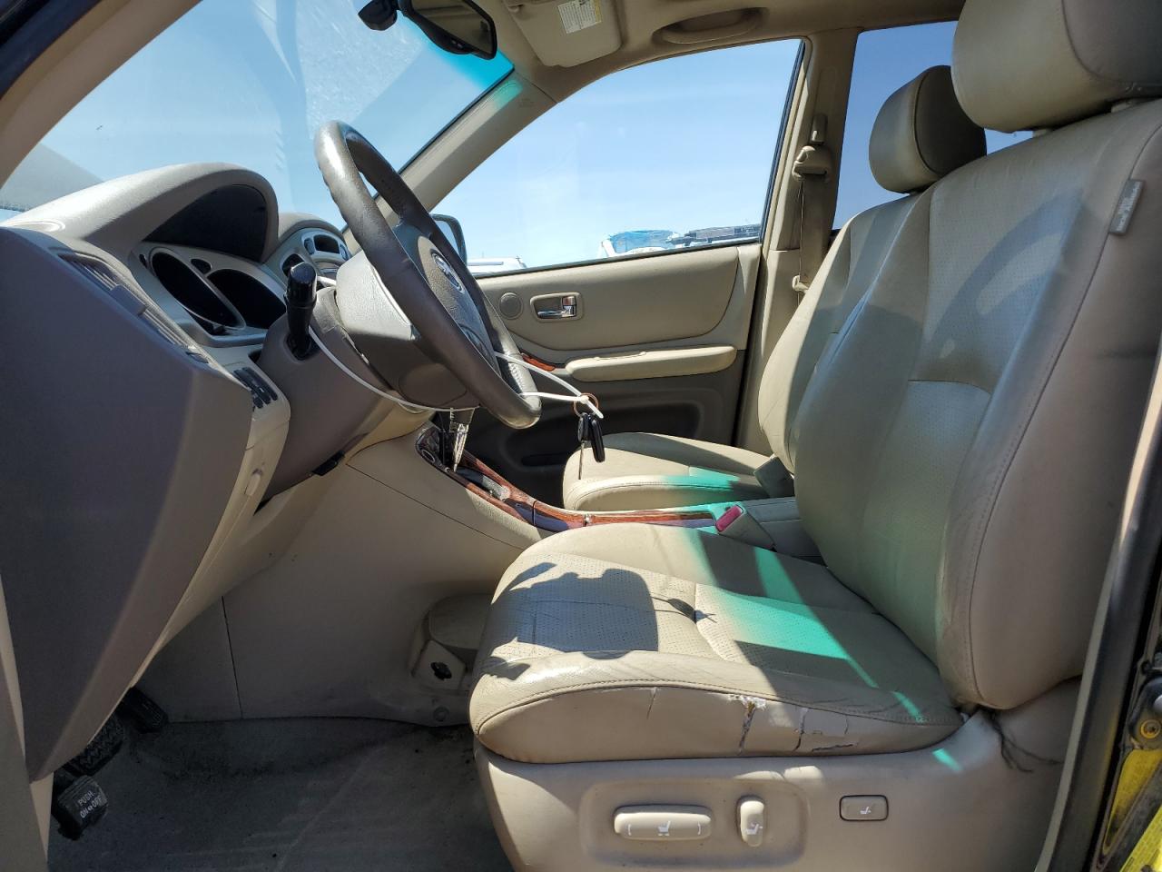 Toyota Highlander Hybrid Image 9