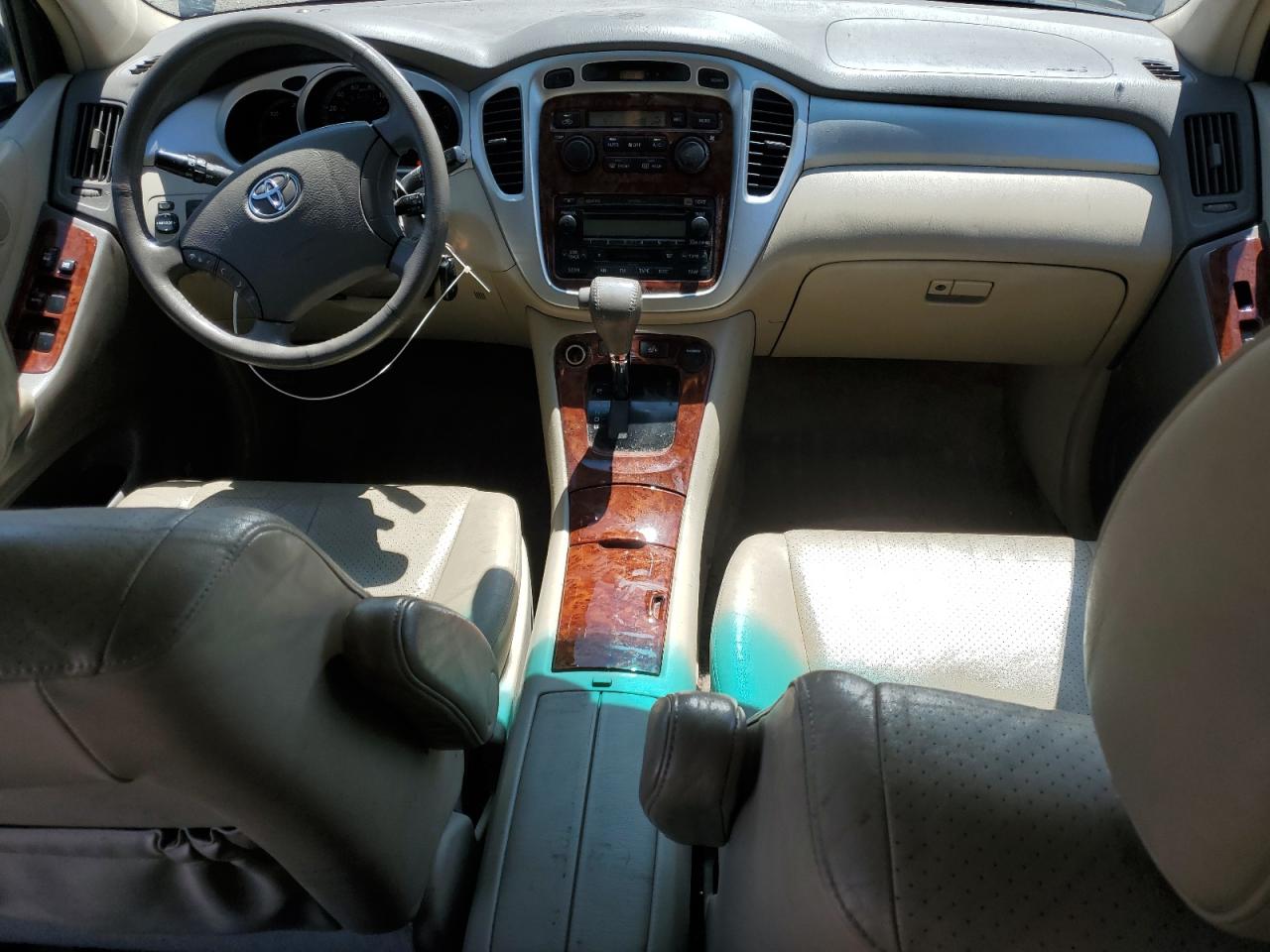 Toyota Highlander Hybrid Image 4