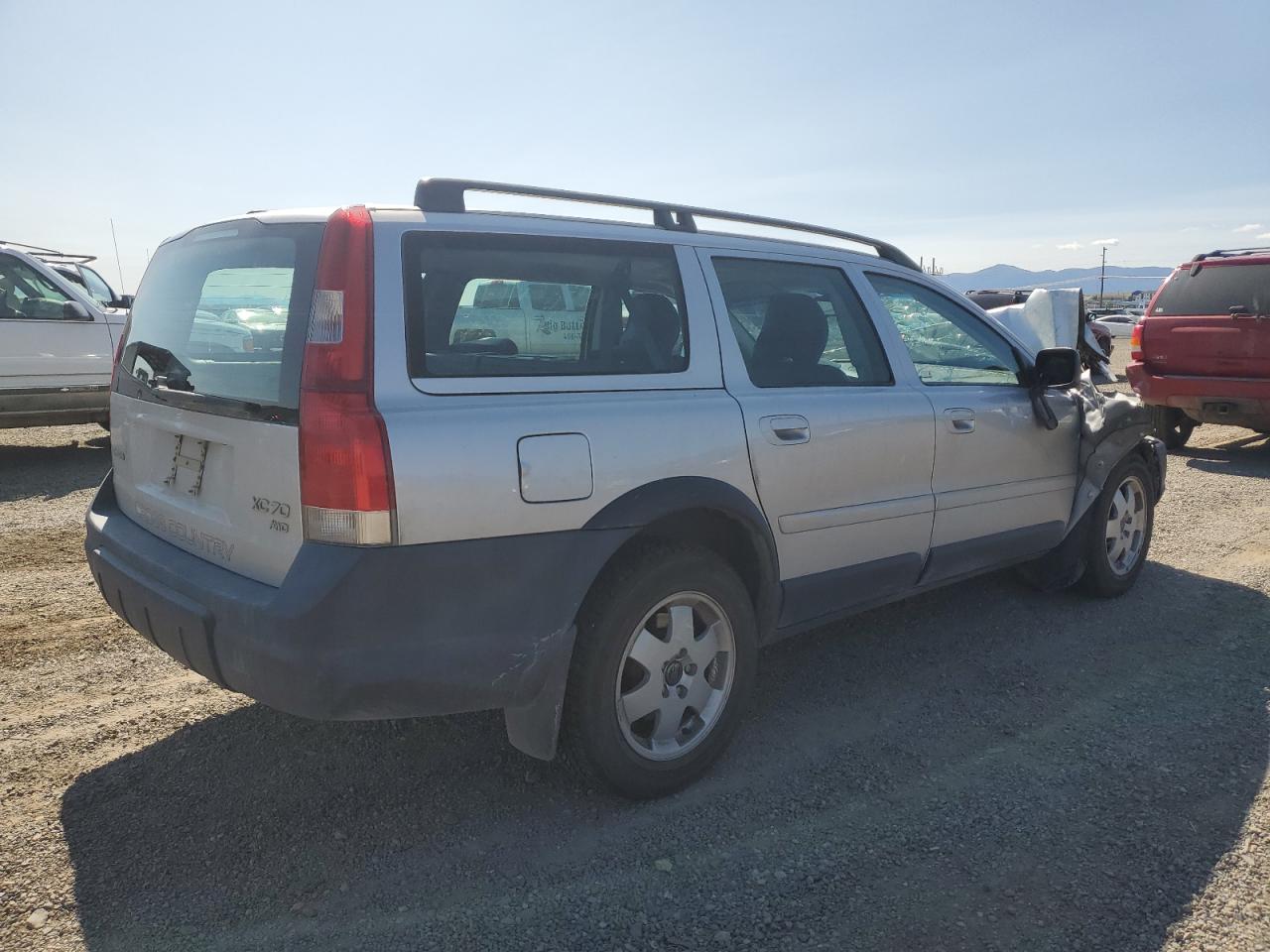 Volvo XC70 Image 2