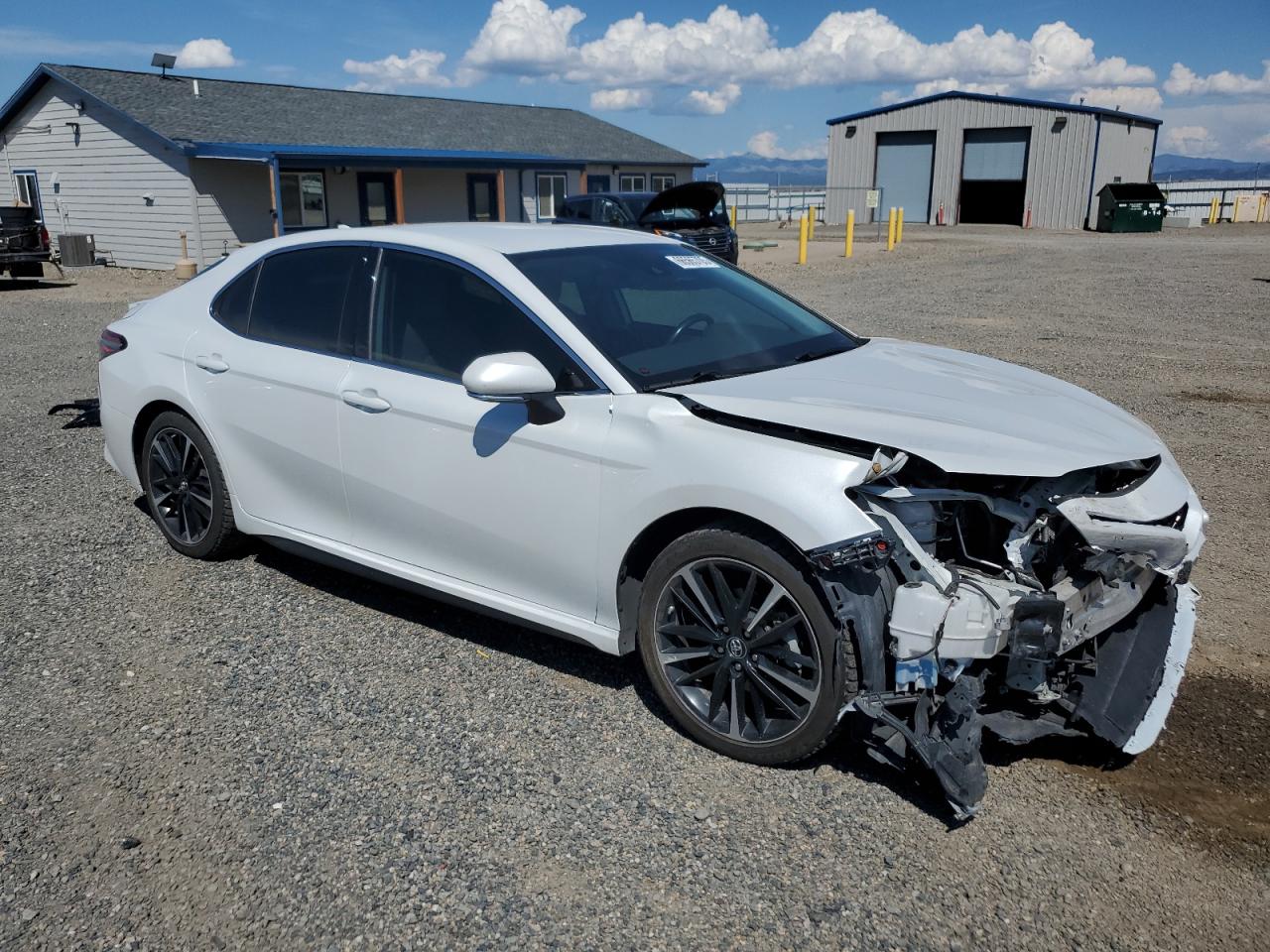 Toyota Camry Xse Image 10