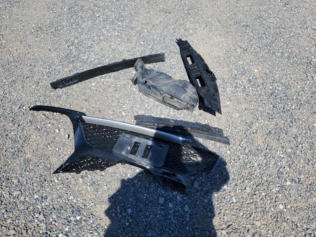 Toyota Camry Xse Image 4