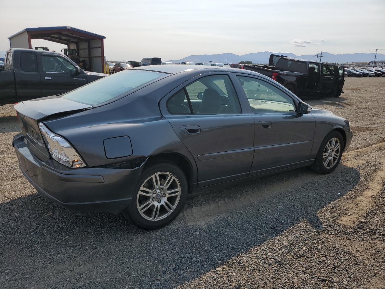 Volvo S60 2.5t Image 3