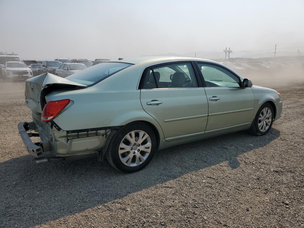 Toyota Avalon Xl Image 5