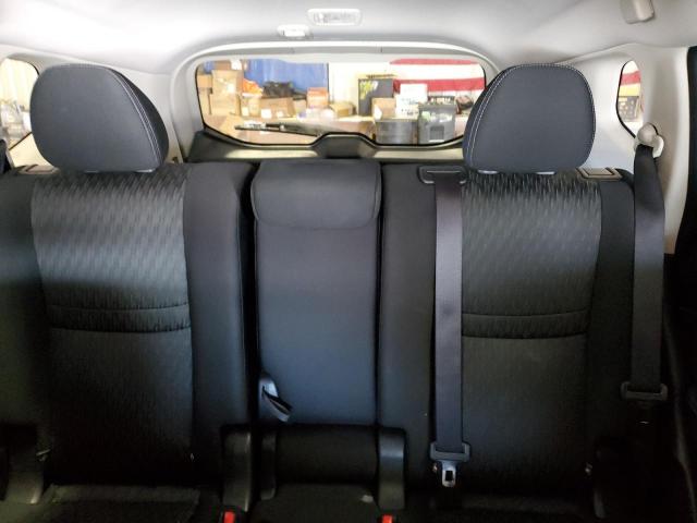 Nissan Rogue S Image 5