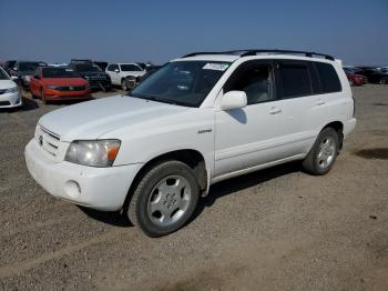  Salvage Toyota Highlander