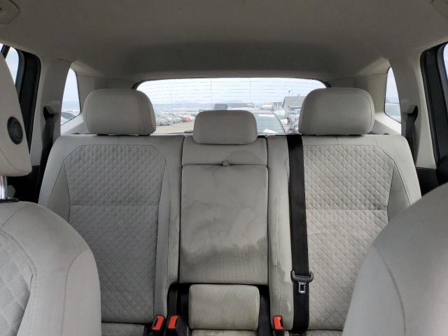 Volkswagen Tiguan S Image 5