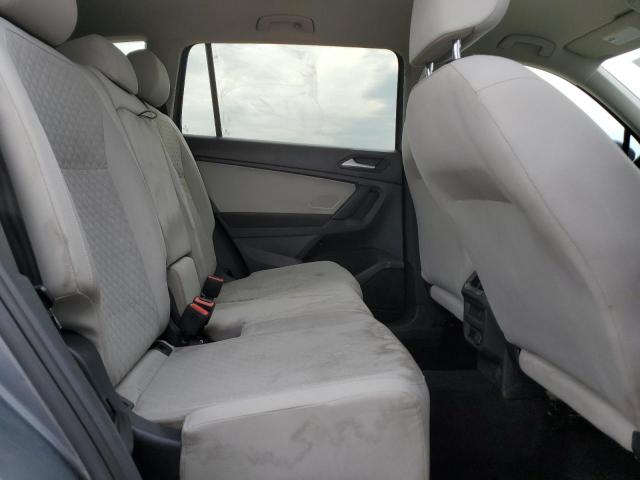 Volkswagen Tiguan S Image 11