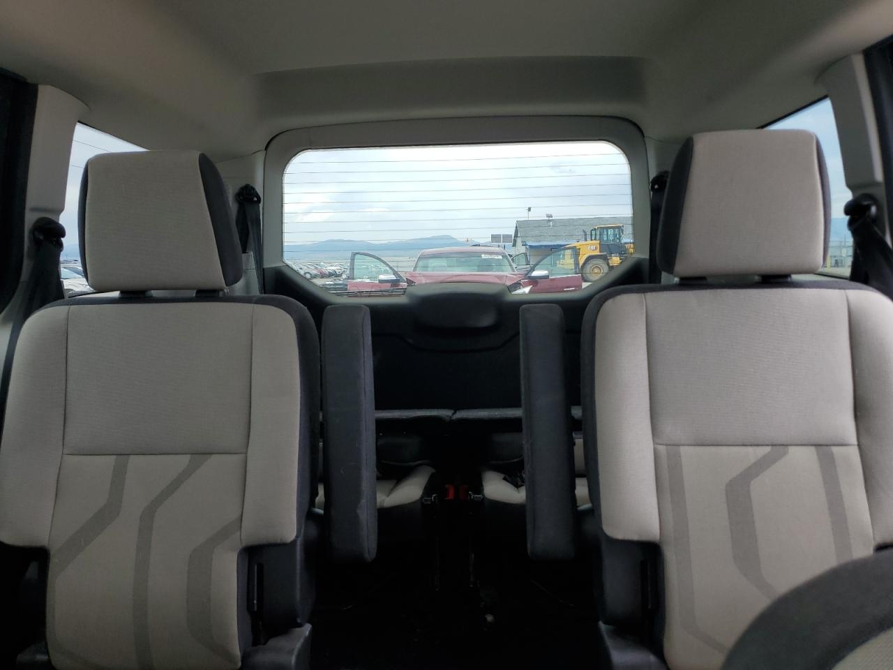 Ford Transit Xlt Image 2