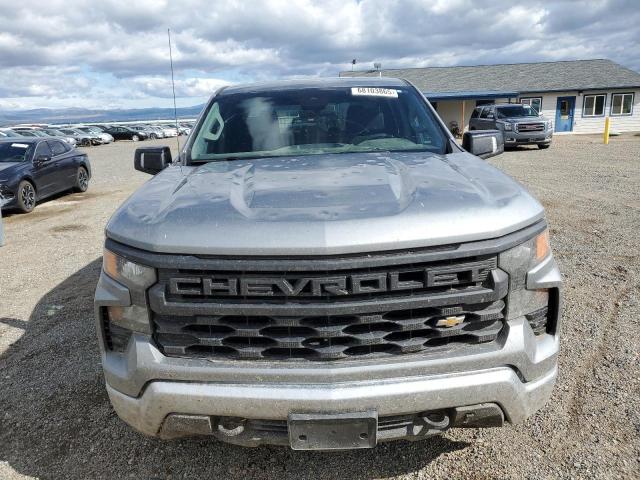 Chevrolet Silverado K1500 Image 6