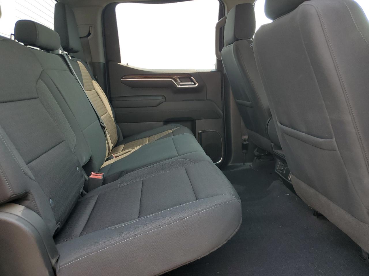 Chevrolet Silverado K1500 Rst Image 3