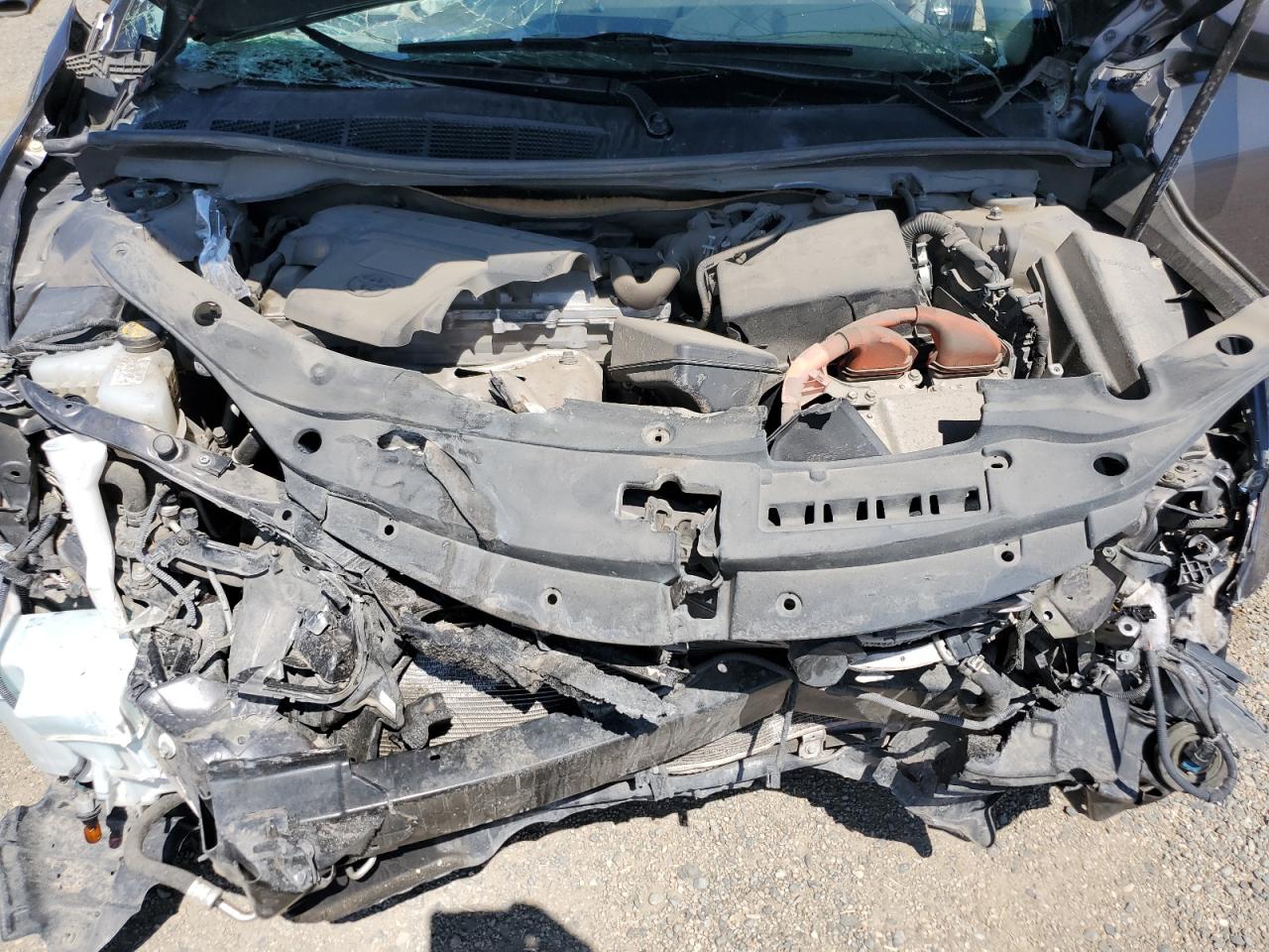 Toyota Camry Hybrid Image 10