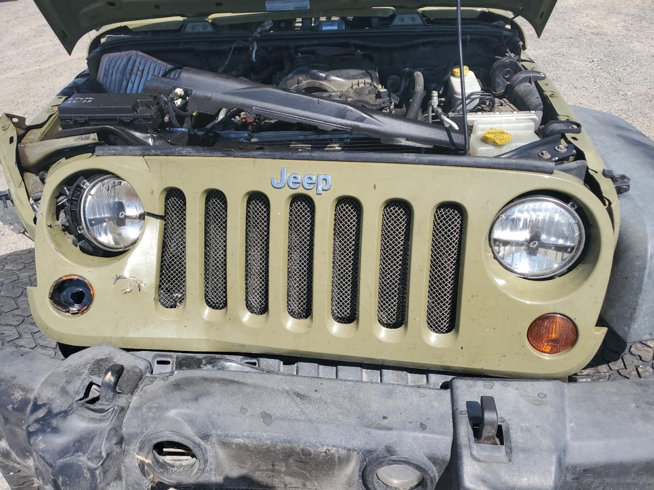 Jeep Wrangler Sport Image 10