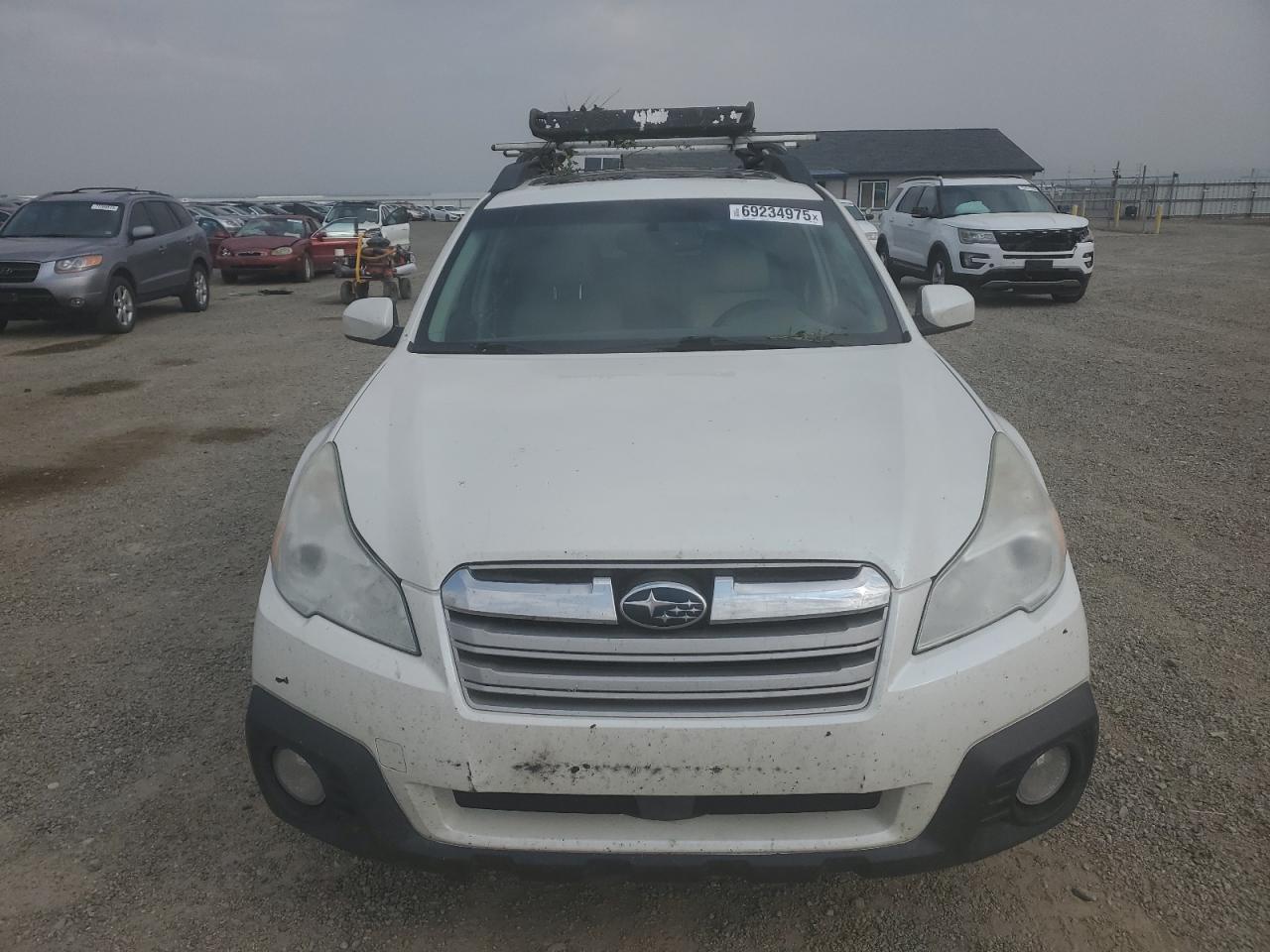 Subaru Outback 2.5i Limited Image 2