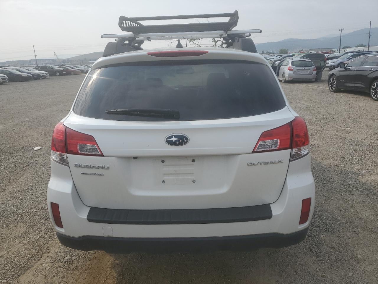 Subaru Outback 2.5i Limited Image 7